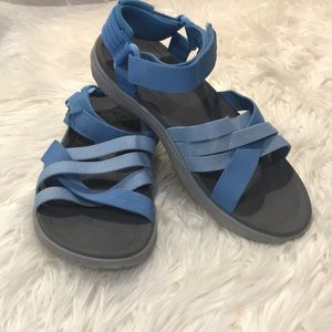 Teva blue strappy sport sandal